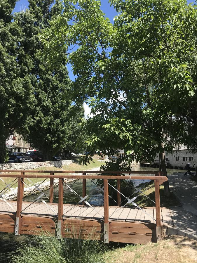 Apartman Mig Salona Kültér fotó