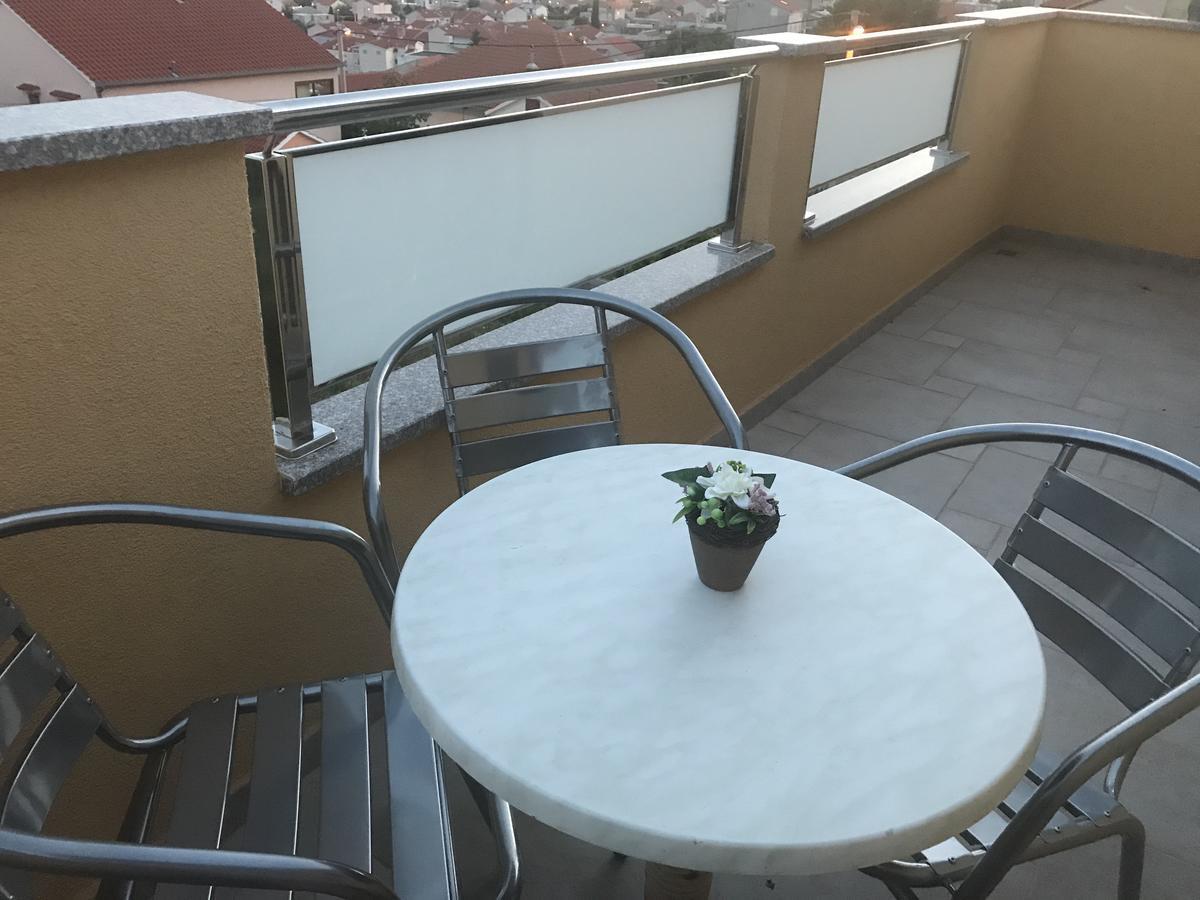 Apartman Mig Salona Kültér fotó
