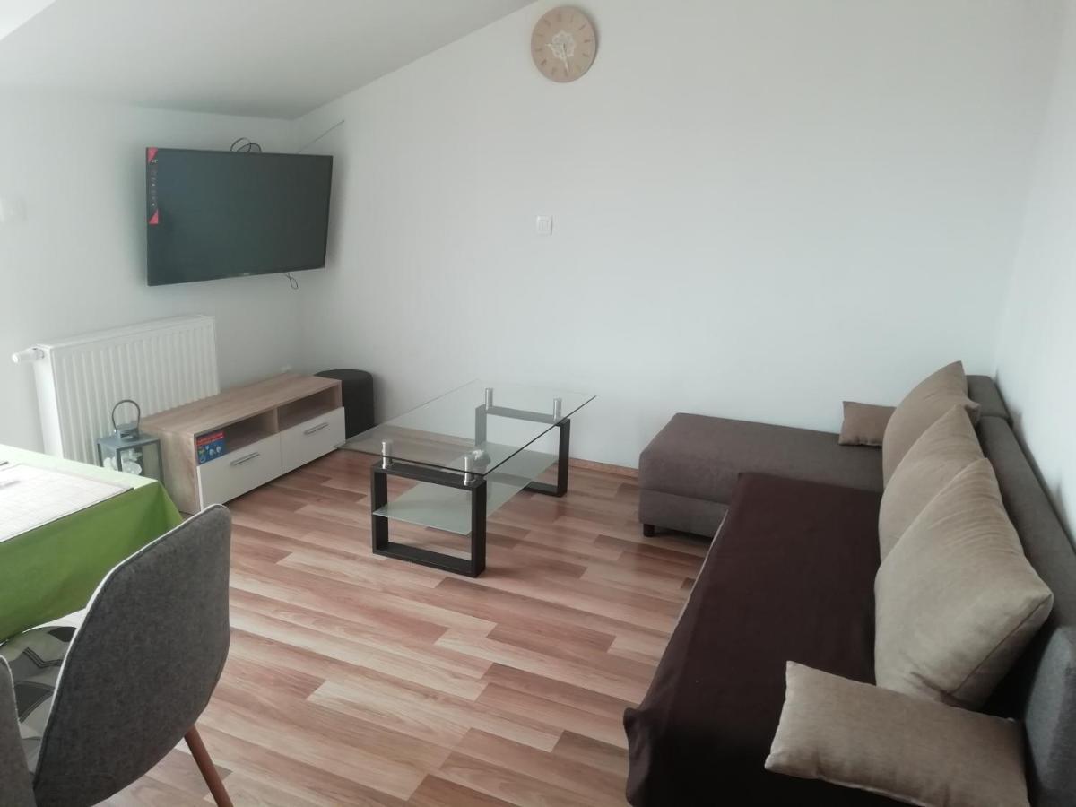 Apartman Mig Salona Kültér fotó